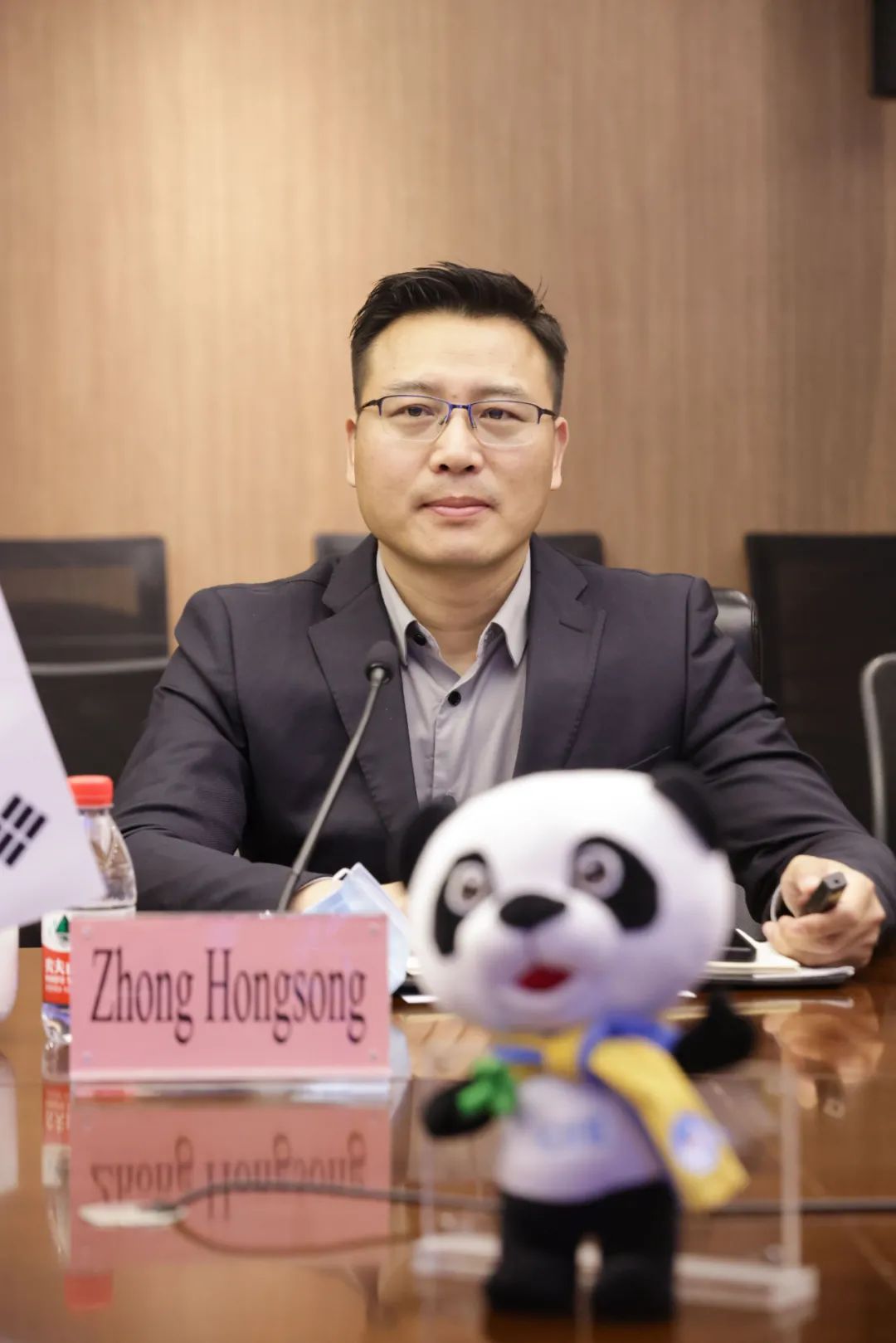 042123192cwf.jpg 5.jpg