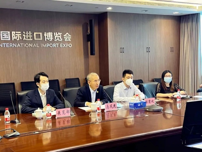 28182649hk96.jpg 1.jpg