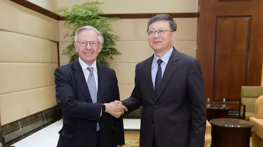 陈1.jpg