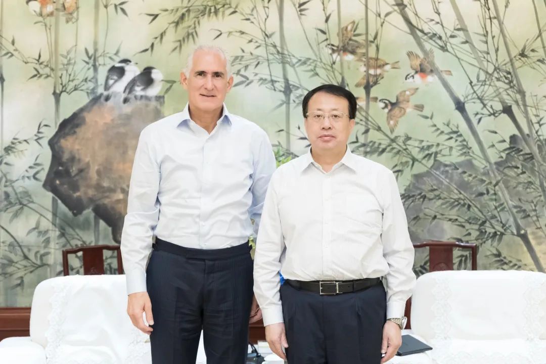 061345308kc2.jpg 640.jpg