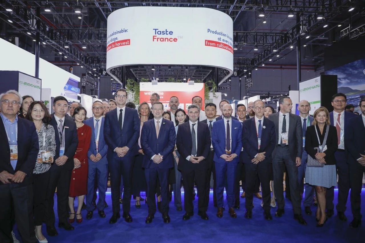 19184054hihg.jpg 2.jpg