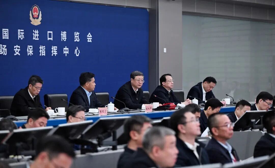 281136165bv5.jpg 4.jpg