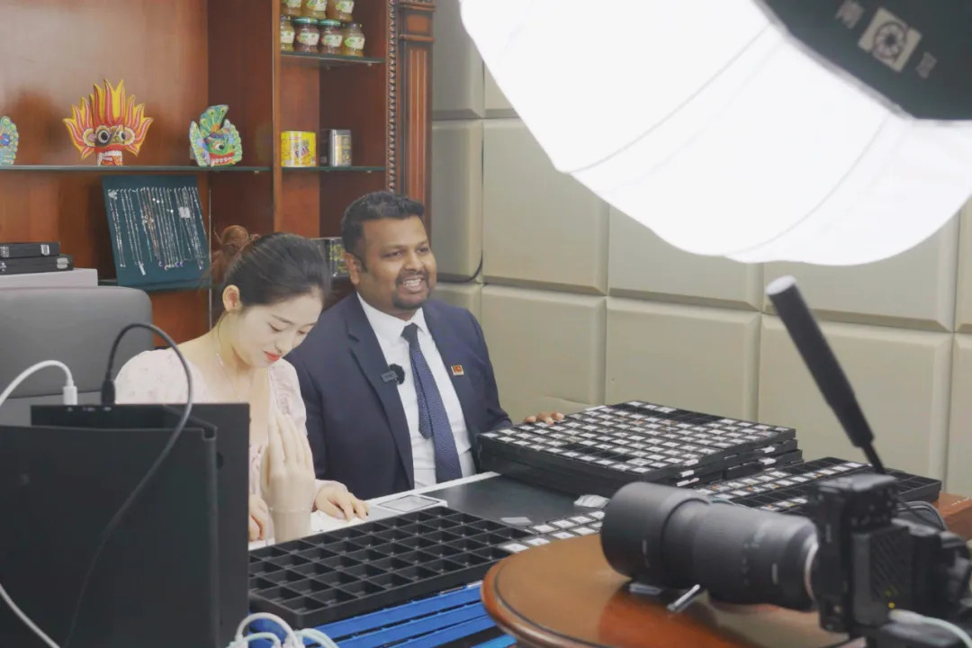 041535387hsd.jpg 8-1.jpg