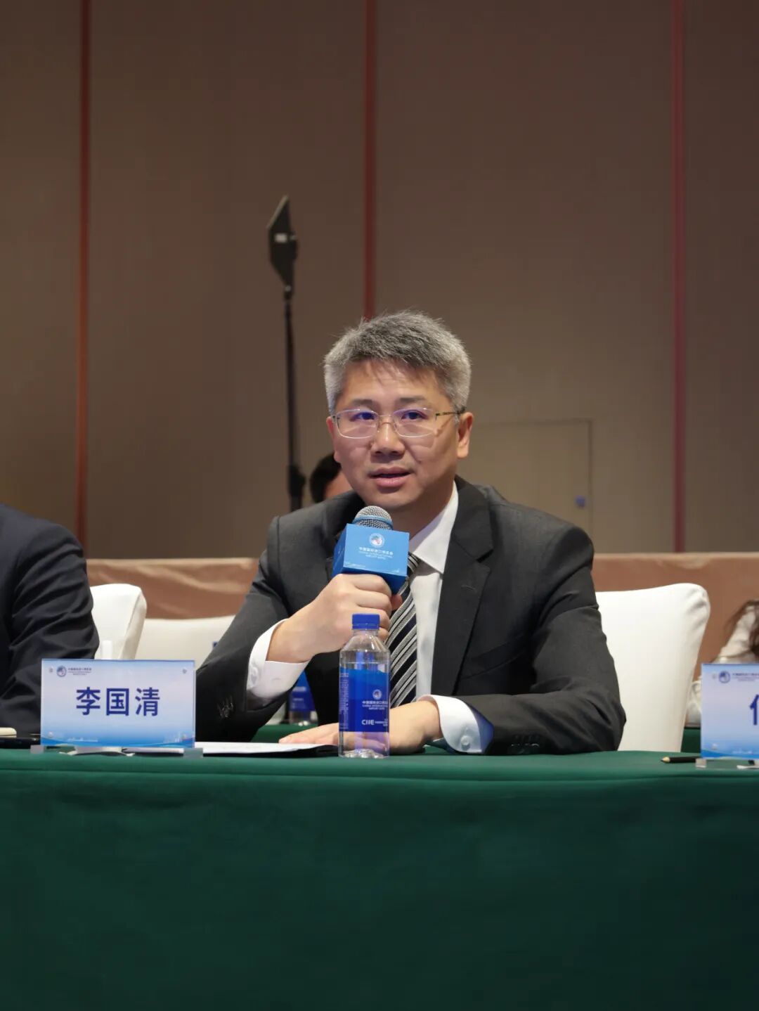 08093437aegr.jpg 640 (1).jpg