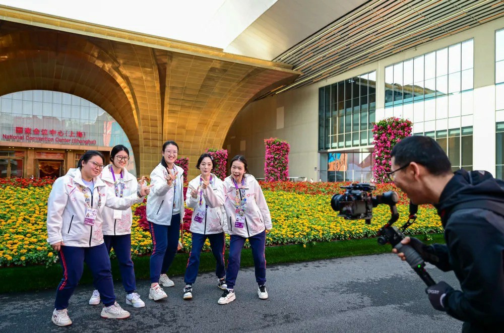 1116091285es.jpg 10.jpg