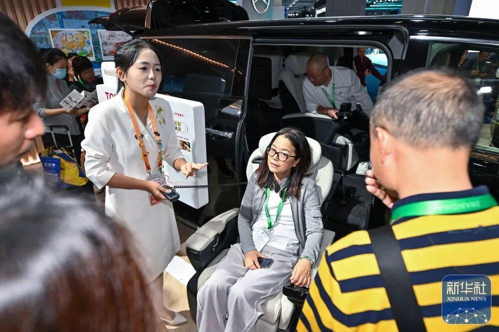 14091658eelk.jpg 640 (11).jpg