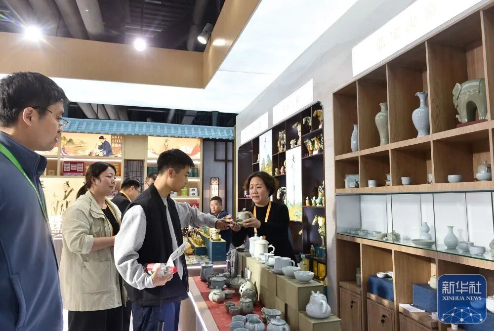 17141955eq5t.jpg 17.jpg