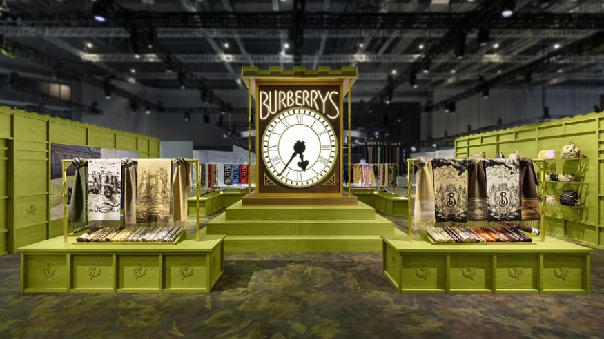 外商话进博丨『上观新闻』独家专访博柏利CEO：“中国优先”效果显著，内地市场占全球销售额四分之一