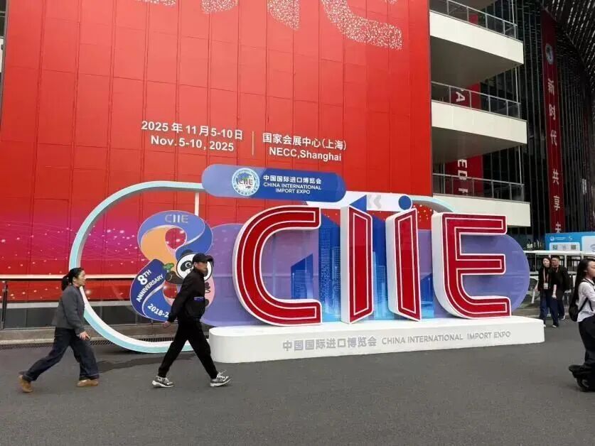 100809252y2z.jpg 640 (1).jpg