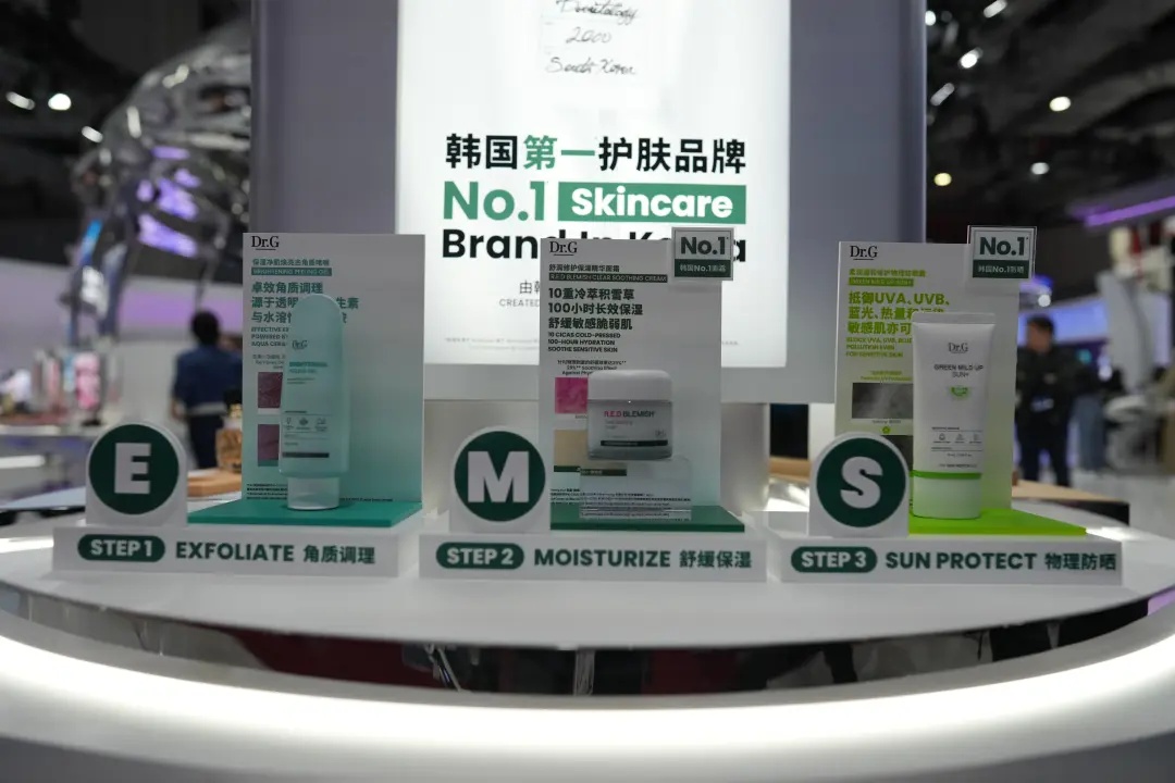 24104711c838.jpg af7f6efc2dd94a5f88f827b54903b651.jpg