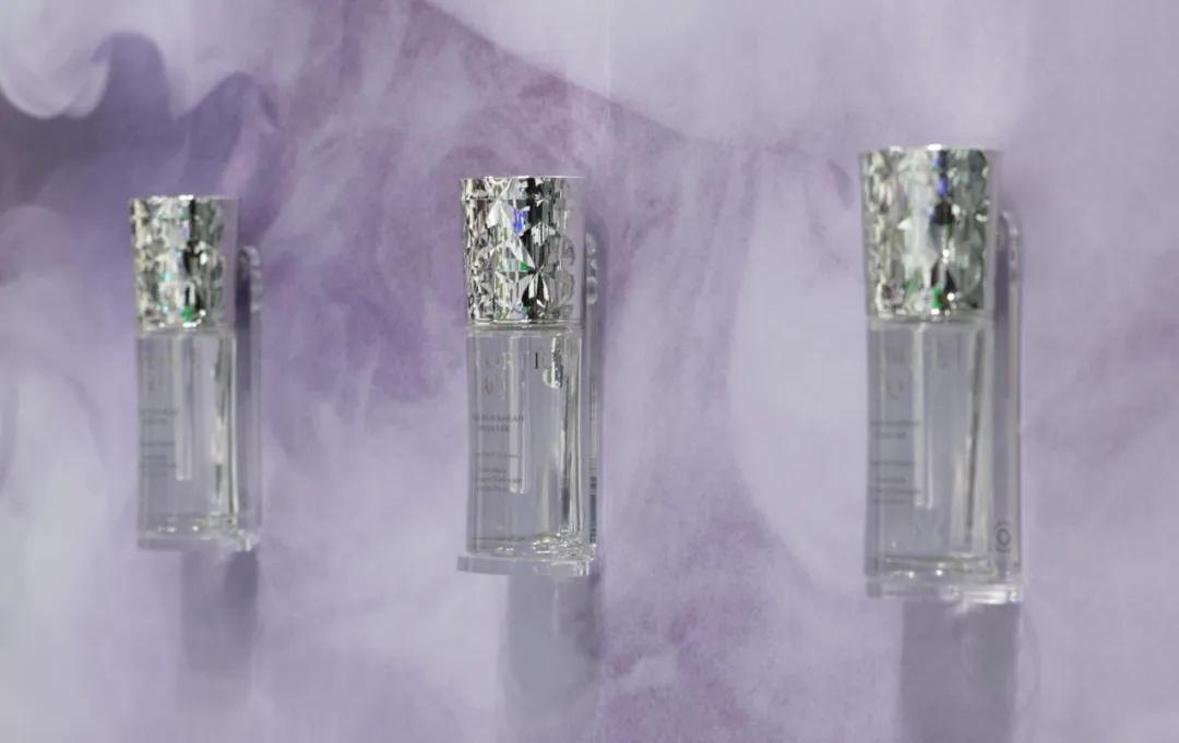 24105314ip5v.jpg 69c43d8a7c86436dac692979ed1673c6.jpg