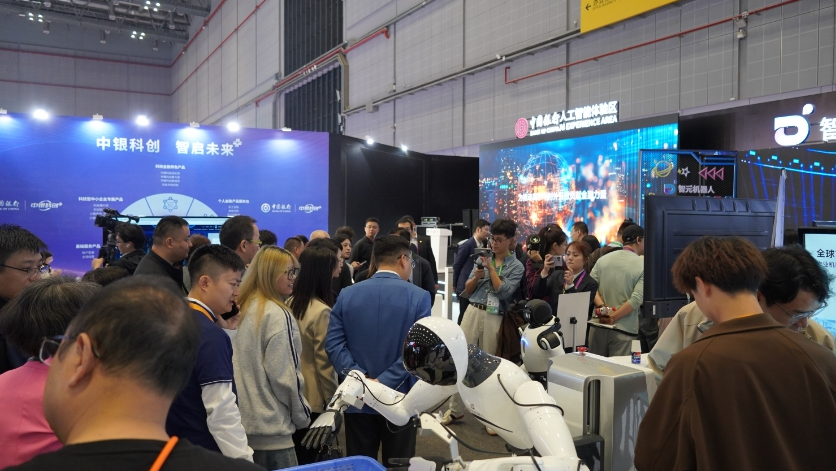 241446042ic7.png 640 (3).png