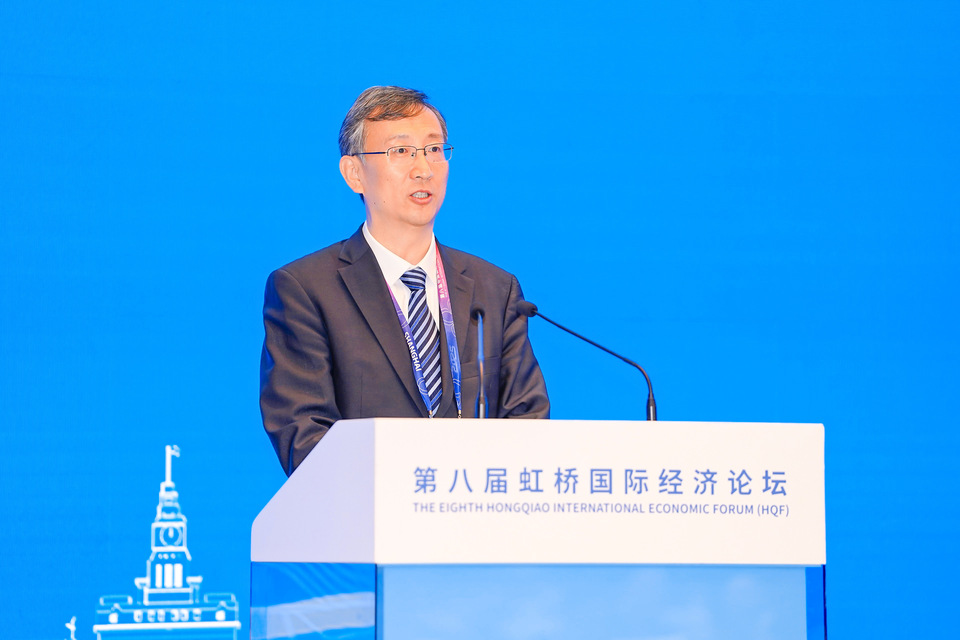 杨胜.jpg