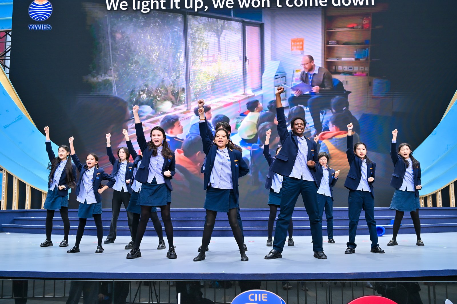 歌舞《Yew Wah’s Greatest Show》.jpg