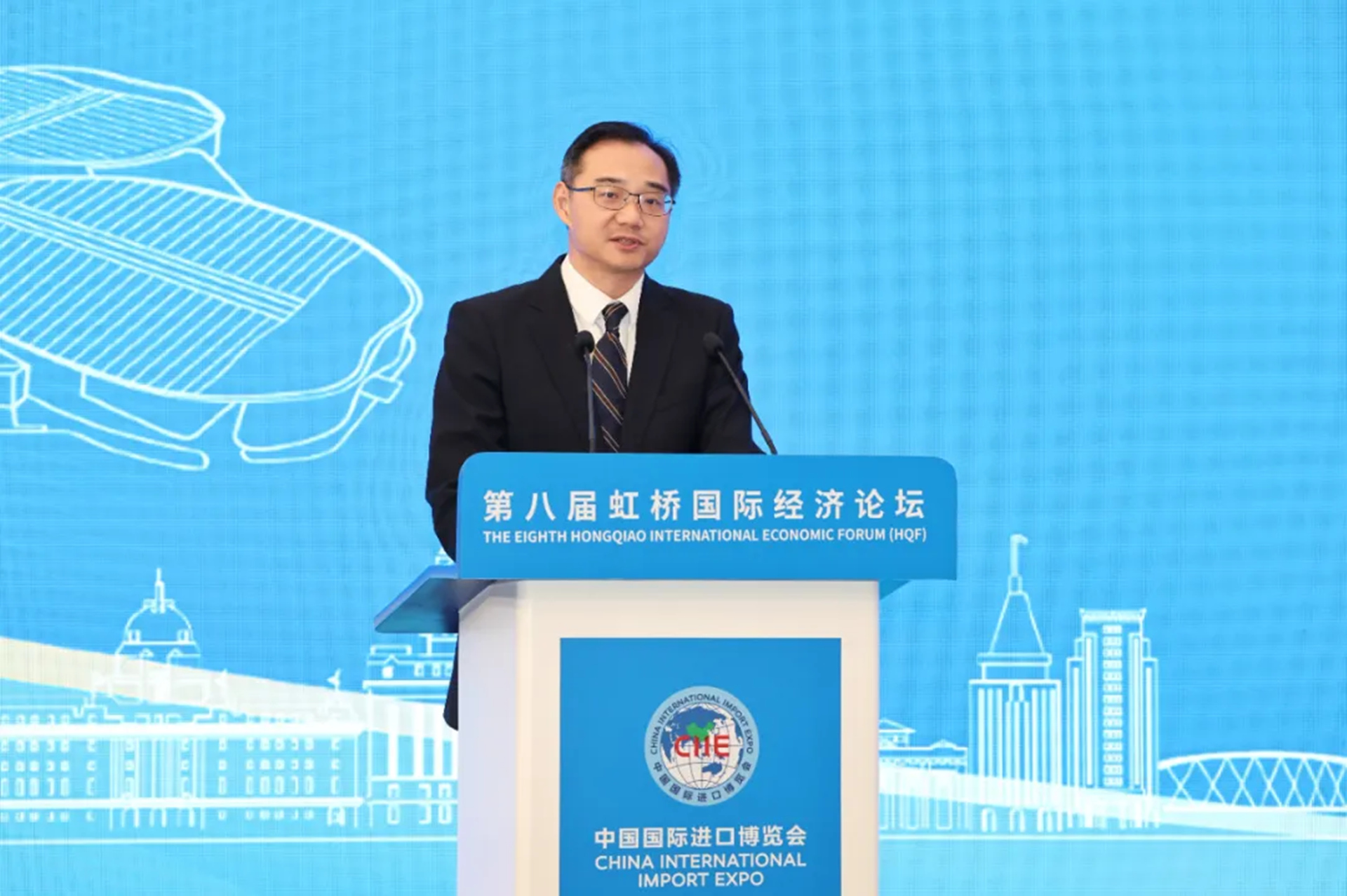 02170835guef.jpg 李政.jpg