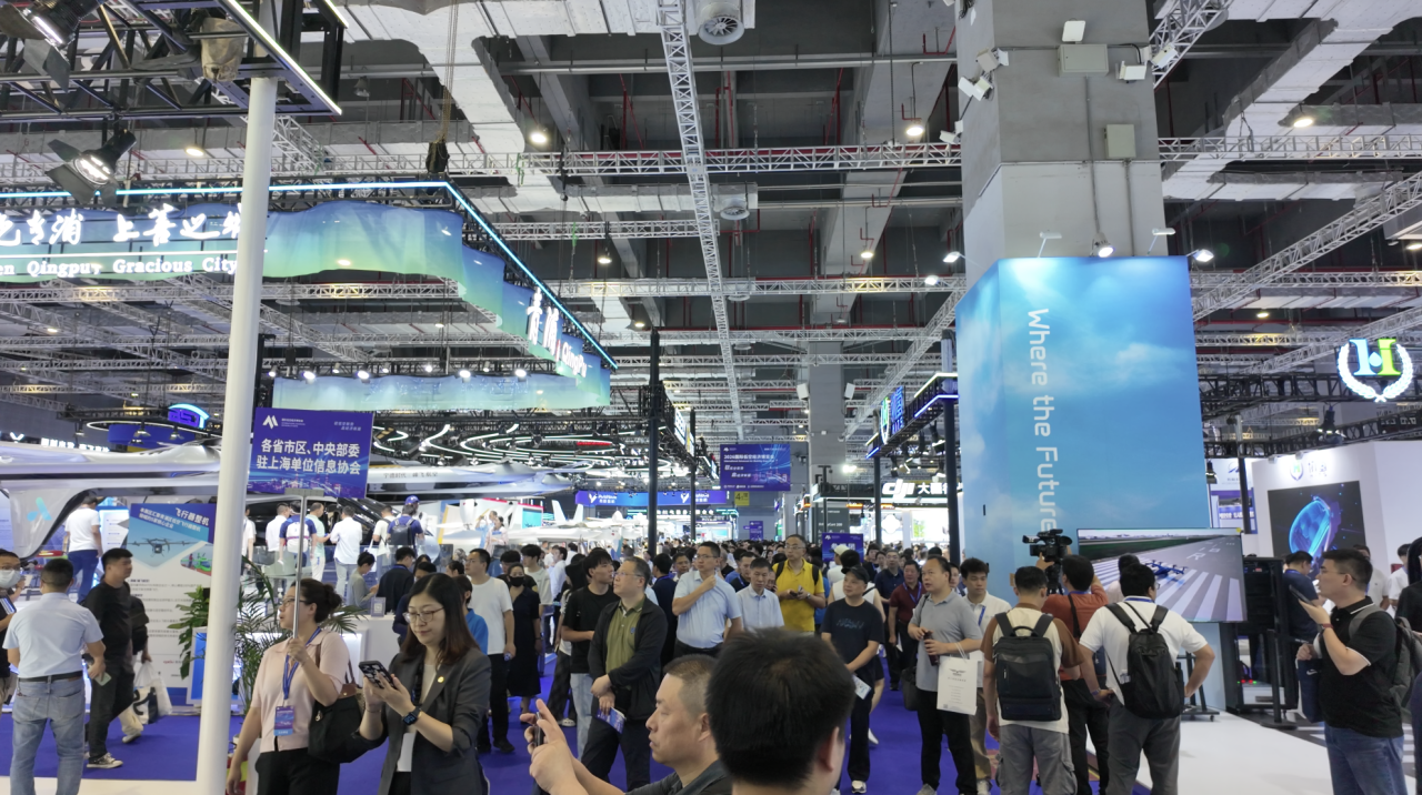 28095715qbt0.png 微信图片_2026-10-28_095613_438.png