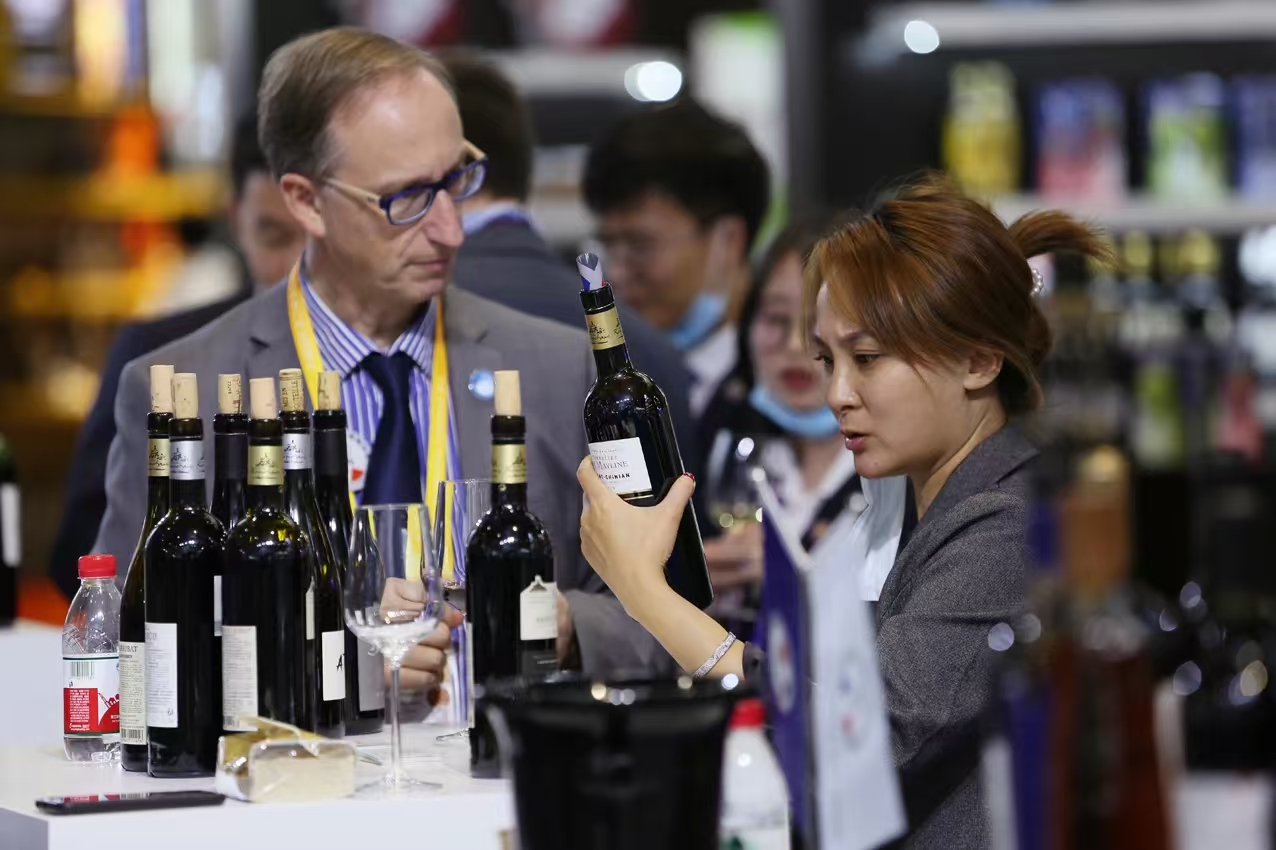 171544339u9n.jpg FIWA.jpg