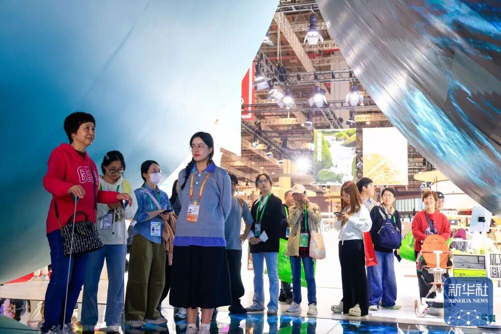 17160636zow3.jpg 4.jpg