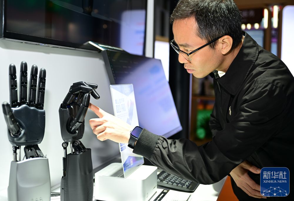 171622426h8e.jpg 6.jpg